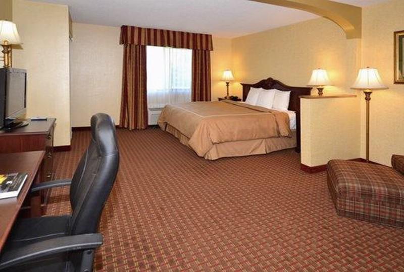 Quality Suites Chestertown Eksteriør billede