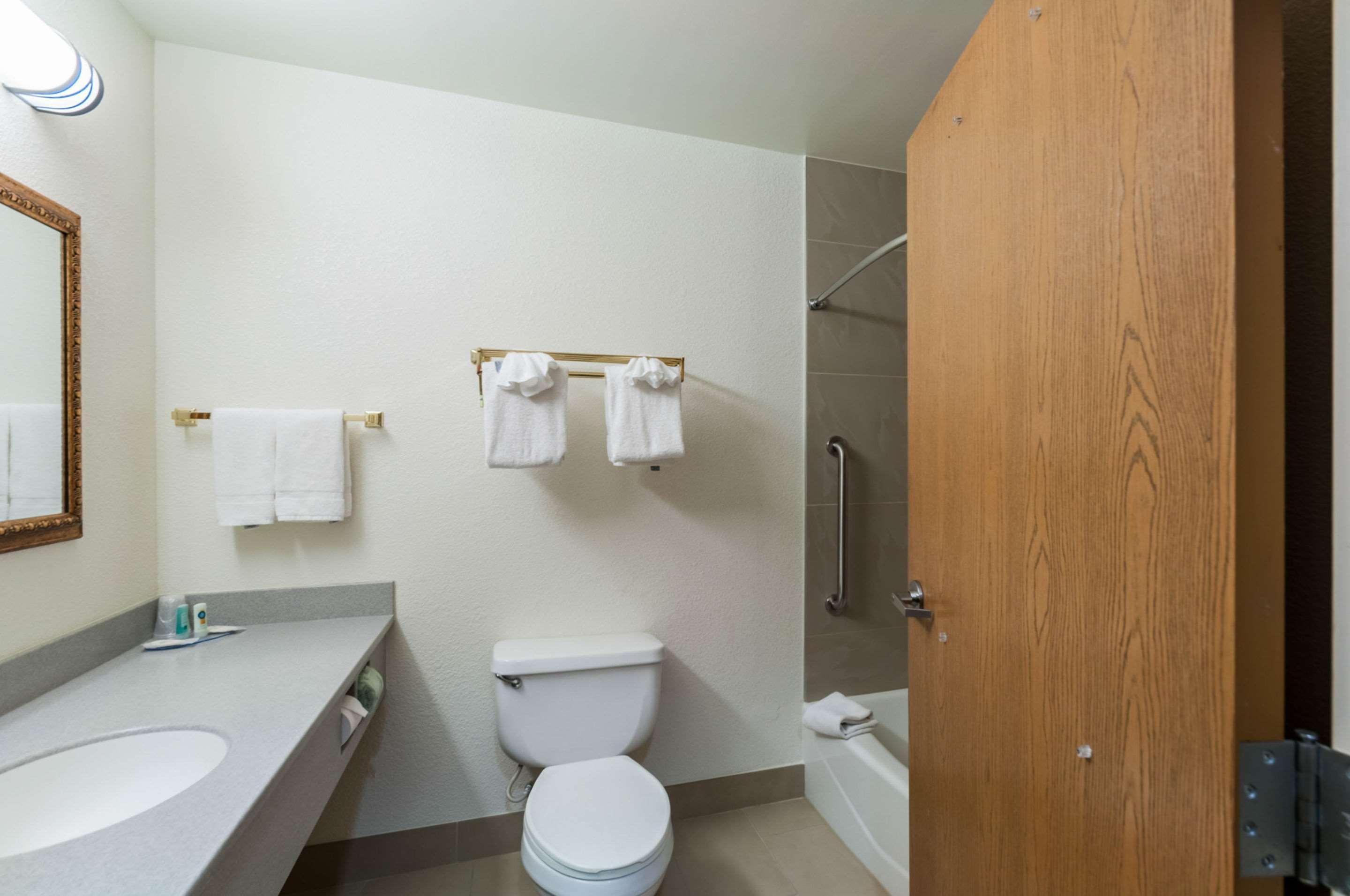 Quality Suites Chestertown Eksteriør billede