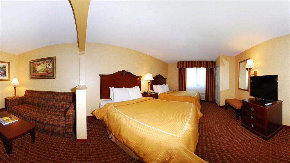 Quality Suites Chestertown Eksteriør billede